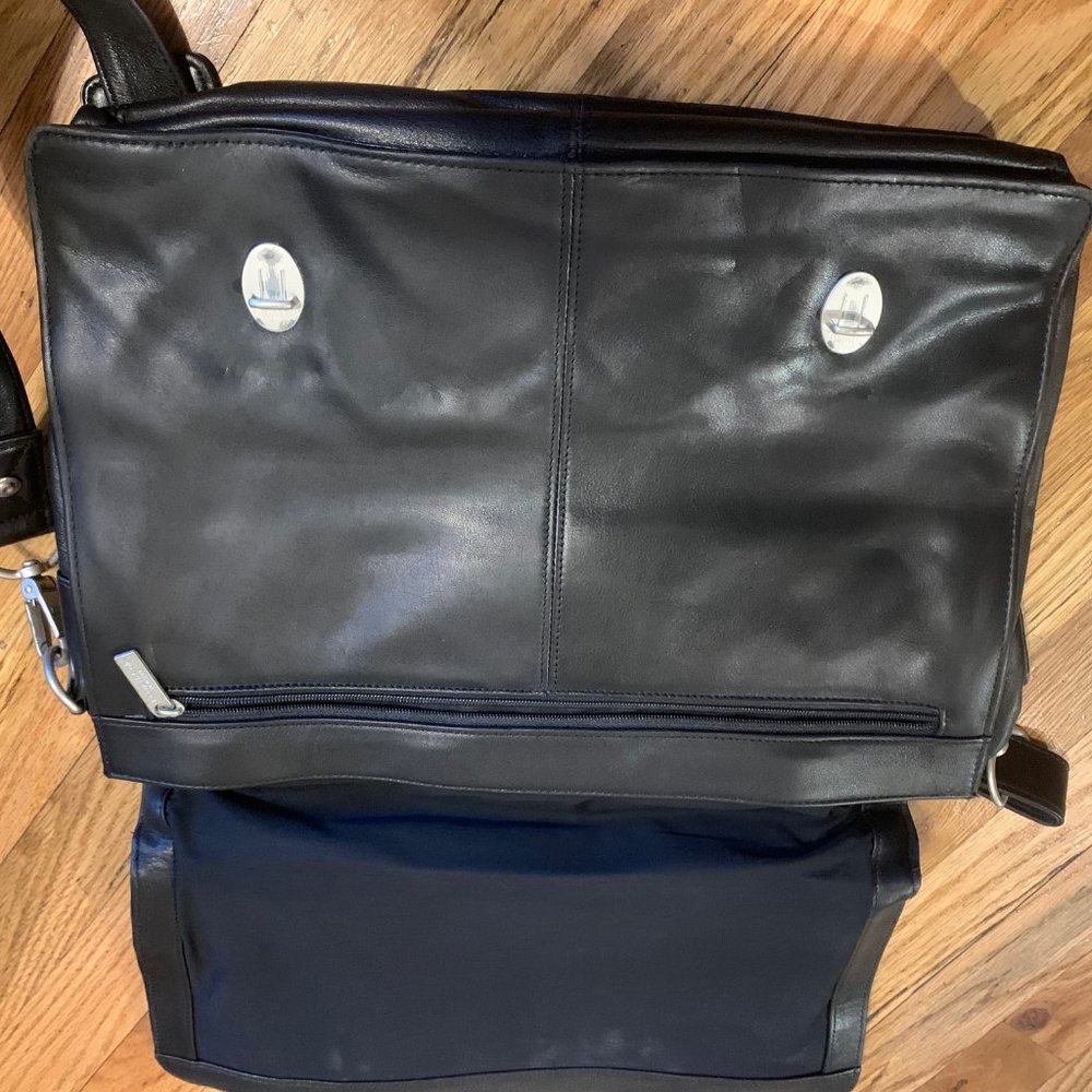 Authentic Kenneth Cole Briefcase - Picture 4 of 12